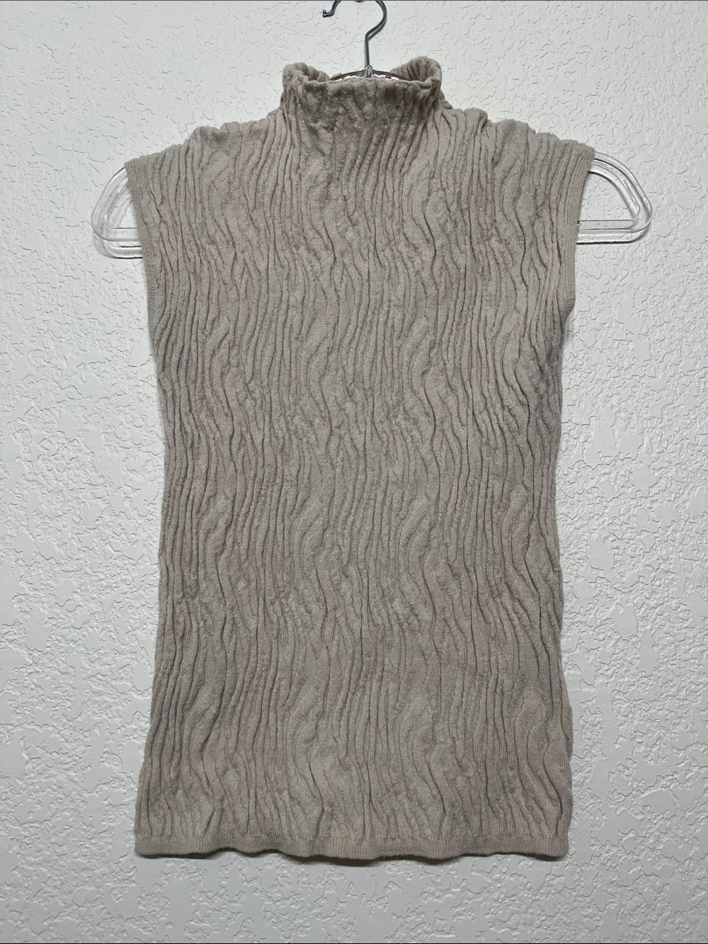 Zara Women’s Size Small Tan Sleeveless Turtleneck Cable Knit Zebra Top